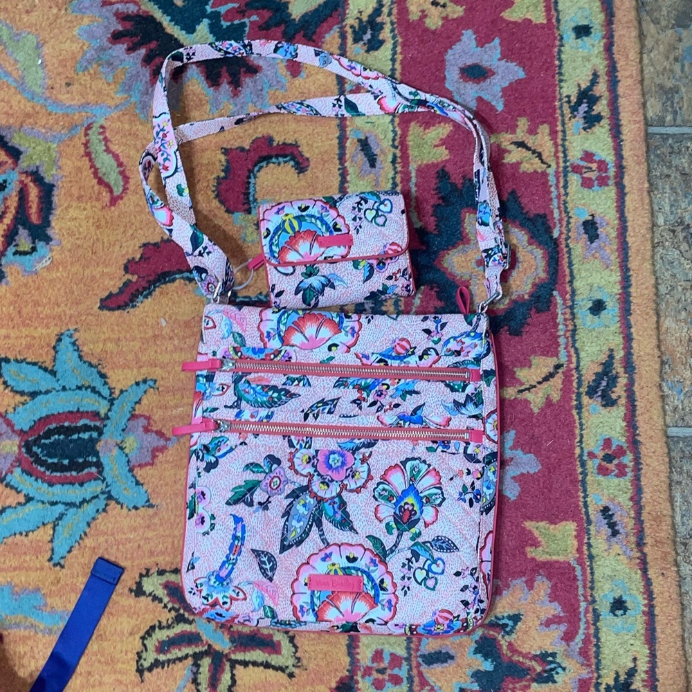 Vera Bradley Crossbody Purse & Matching Wallet – Like New